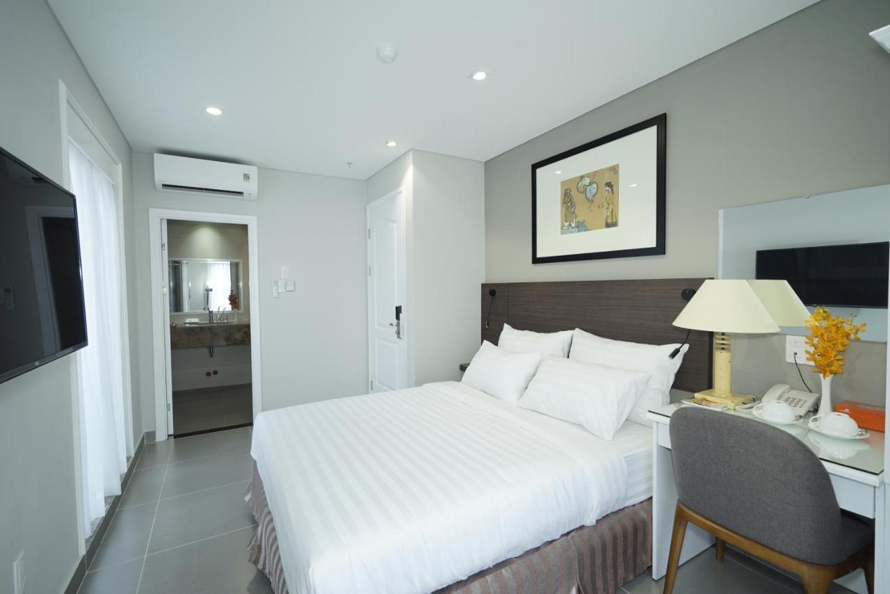 Park Hill Hotel - Phu My Hung Ho Chi Minh City Exterior photo